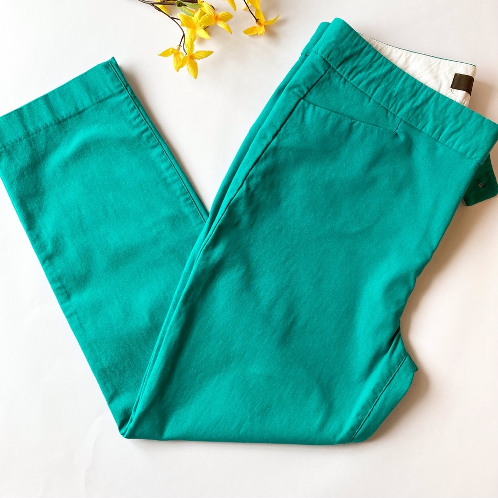🐶Crosby teal capri pants Madison Cropped size 10